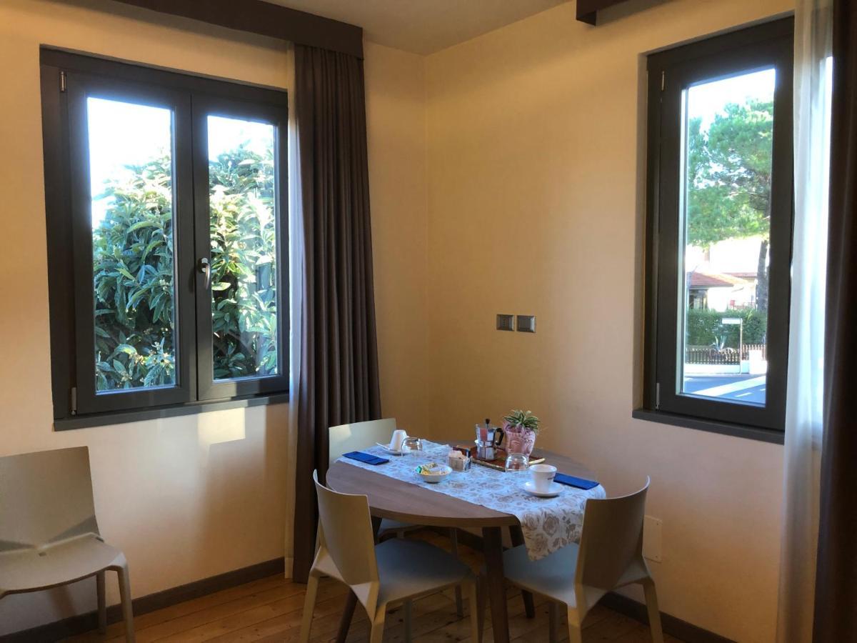 International Rooms & Apartments Sirmione Exterior foto