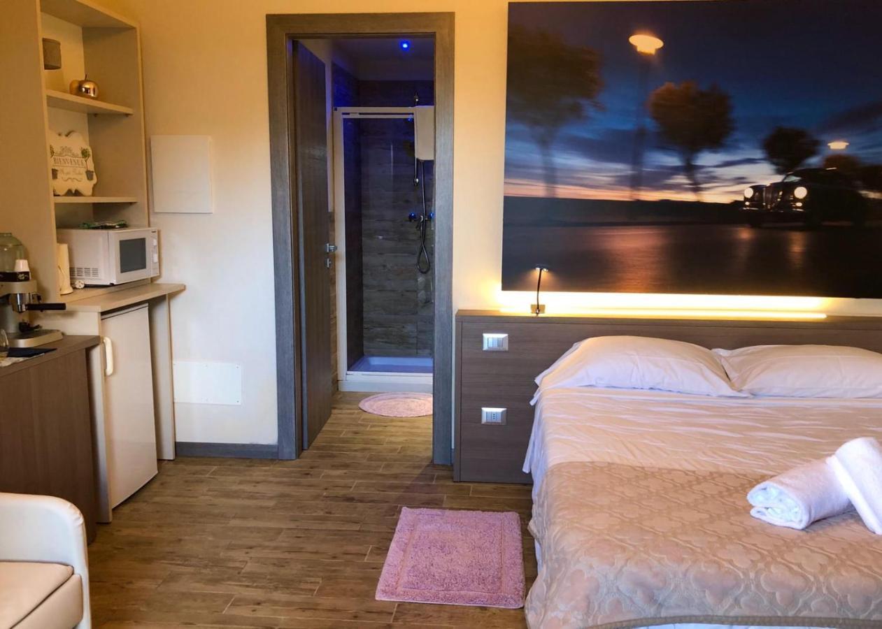International Rooms & Apartments Sirmione Exterior foto