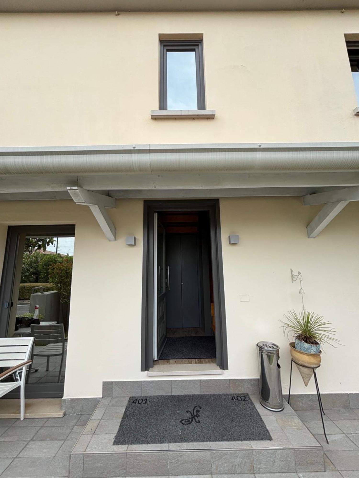 International Rooms & Apartments Sirmione Exterior foto